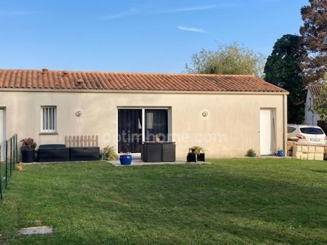 Maison vente à La Rochelle, Yves