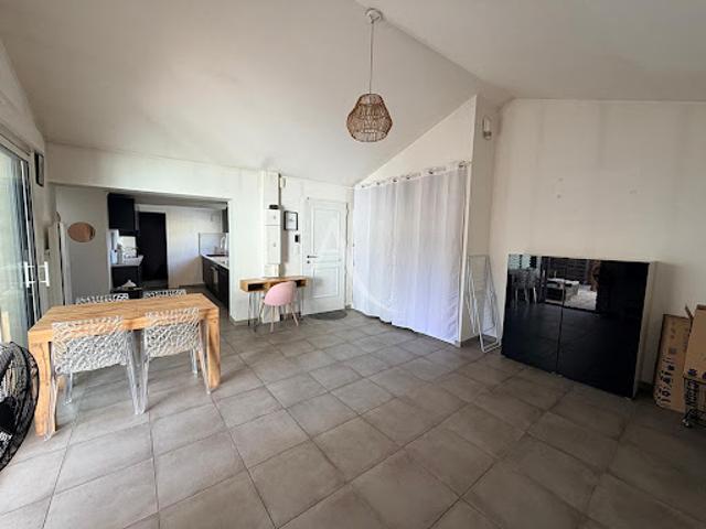 Maison vente à Bordeaux, Saint-médard-en-jalles