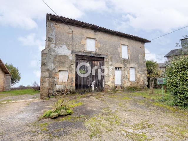 Maison vente à Rochechouart, Cognac-la-forêt