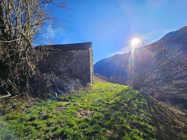 Maison vente à Oloron-Sainte-Marie, Escot