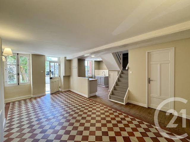 Maison vente à Aubusson, Boussac-bourg