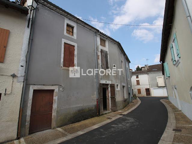 Maison vente à Nontron, Saint-pardoux-la-rivière