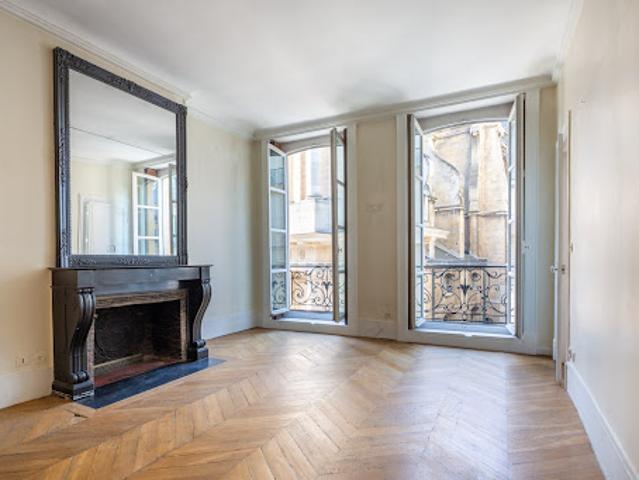 Maison vente à Paris, Île-de-France