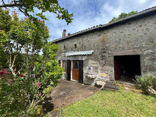 Maison vente à Confolens, Chasseneuil-sur-bonnieure
