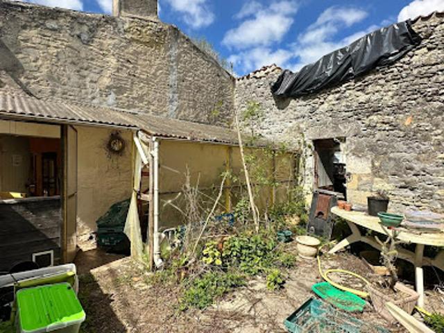 Maison vente à Saintes, Chérac