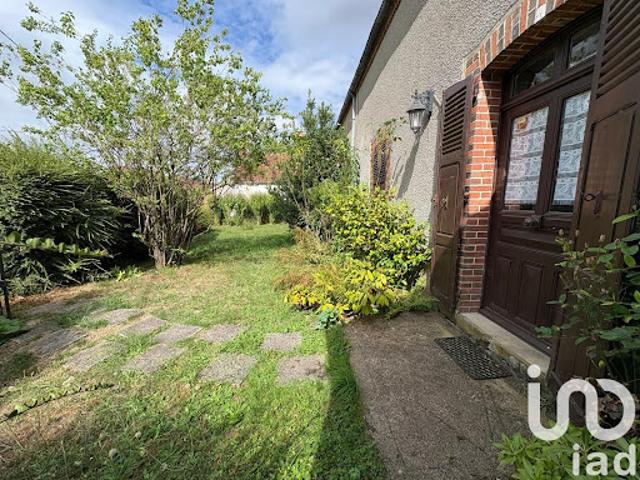 Maison vente à La Villeneuve, Jussy-le-Chaudrier