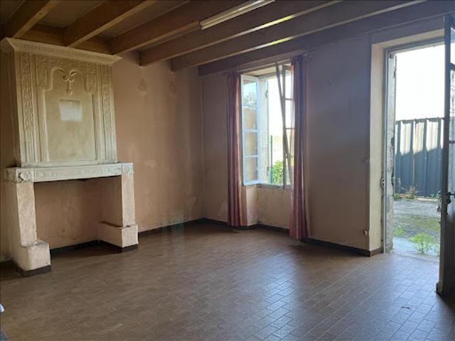 Maison vente à Blaye, Fours