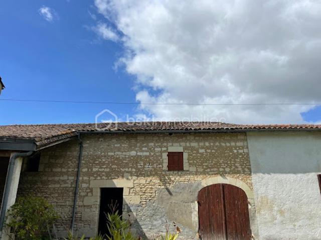 Maison vente à Jonzac, Saint-fort-sur-gironde