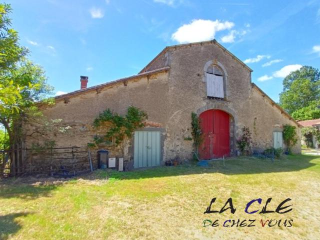 Maison vente à Fontenay-le-Comte, La Tardière