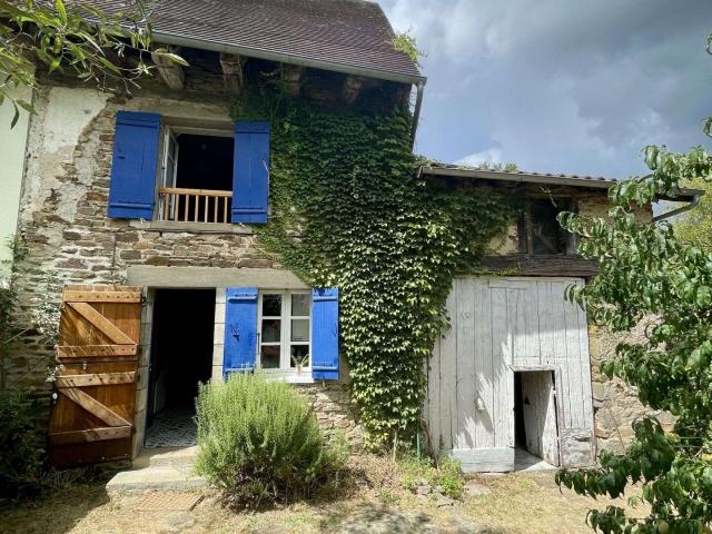 Maison vente à Nontron, Mialet