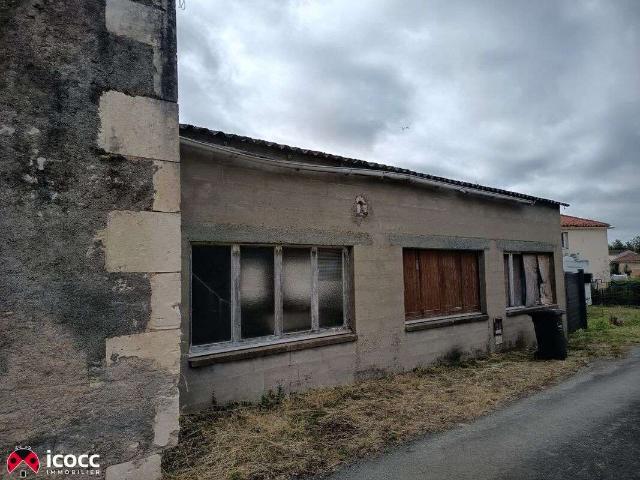 Maison vente à Fontenay-le-Comte, Petosse
