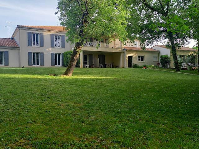 Maison vente à Châteaubernard, Dizedon