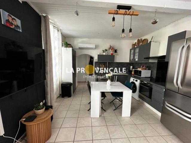 Maison vente à Aix-en-Provence, Gréasque