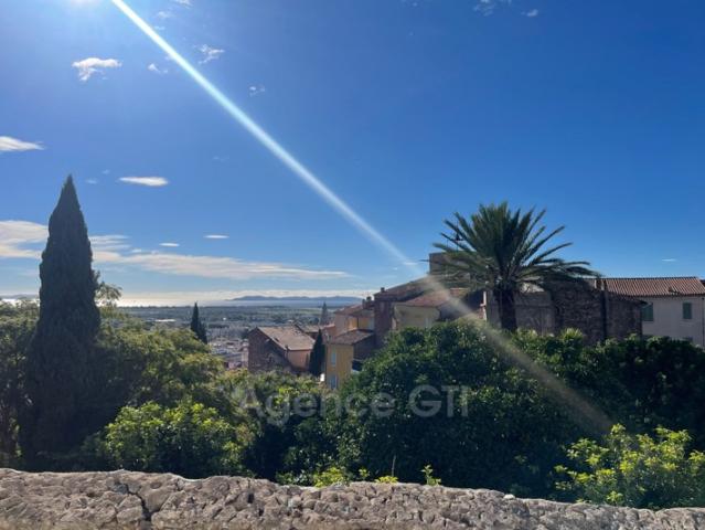 Maison vente à Arrondissement de Toulon, Hyères