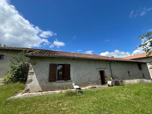 Maison vente à Confolens, Tessonnière