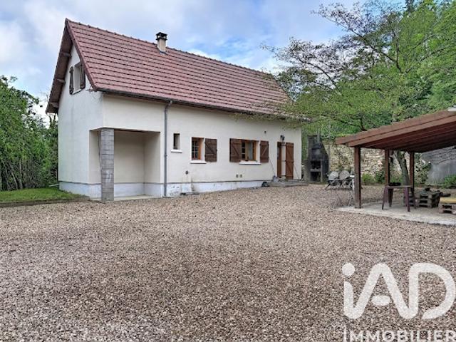 Maison vente à Cosne-Cours-sur-Loire, La Charité-sur-loire