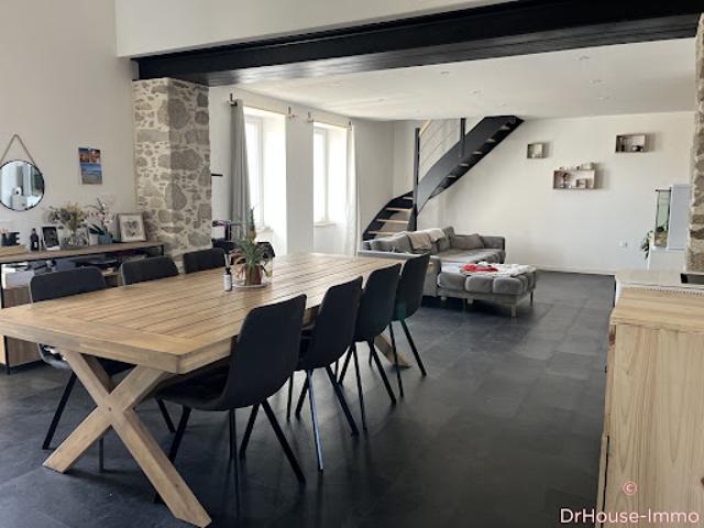 Maison vente à Nantes, Lège