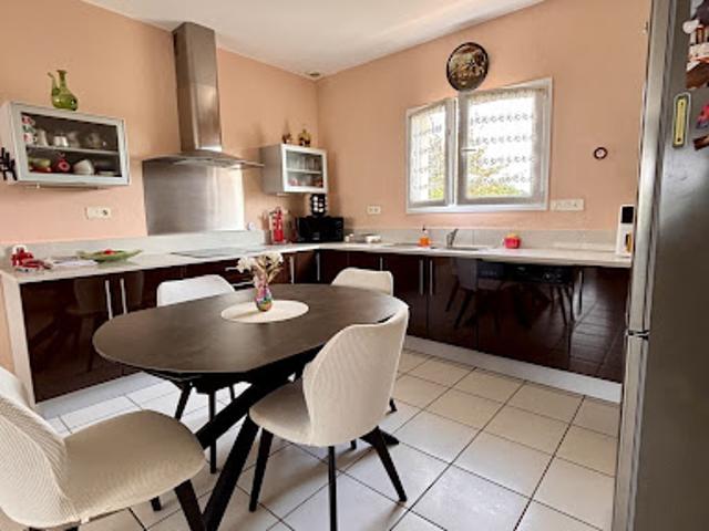 Maison vente à Rochefort, L'eguille