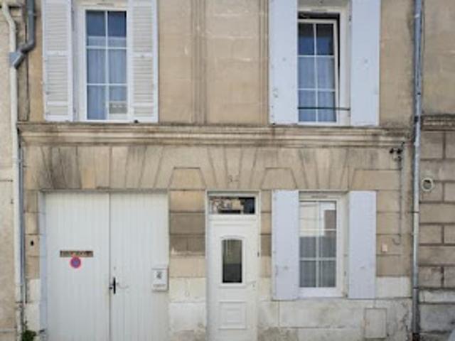 Maison vente à Saintes