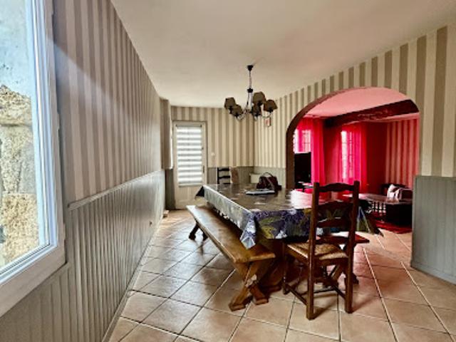 Maison vente à Libourne, Abzac