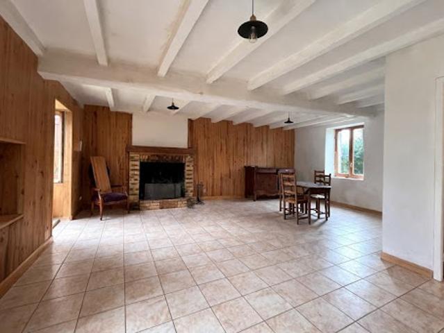 Maison vente à Confolens