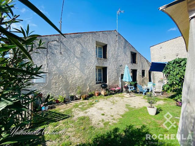 Maison vente à Saint-Jean-d'Angély, Saint-savinien