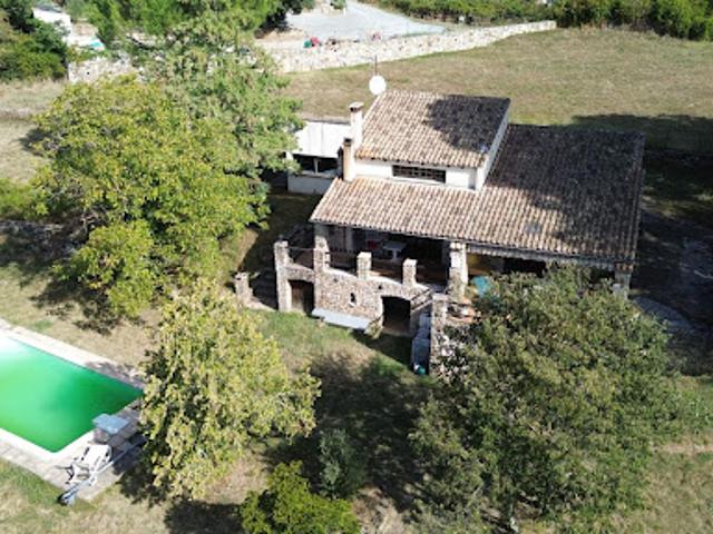 Maison vente à Prends-Toi Garde, Laurac-en-Vivarais