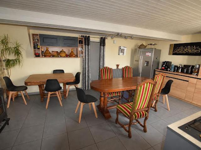 Maison vente à Bourg-de-Thizy, Thizy-les-Bourgs