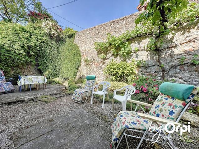 Maison vente à Riom, Montaigut