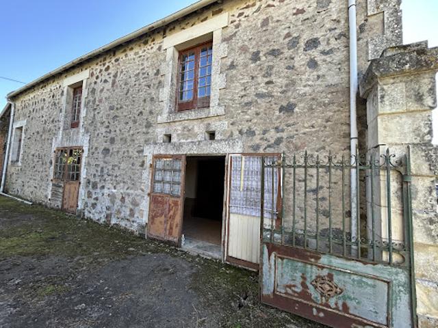 Maison vente à Montmorillon, Luchapt