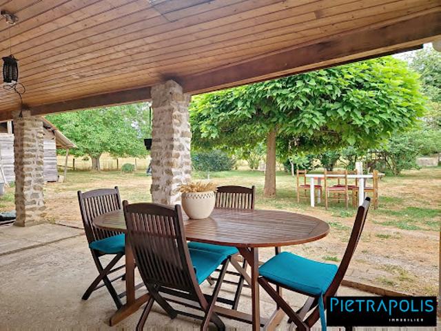 Maison vente à Vendenesse-lès-Charolles, Saône-et-Loire