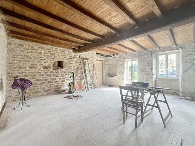 Maison vente à Saint-Jean-d'Angély, Saint-pierre-de-l'ile