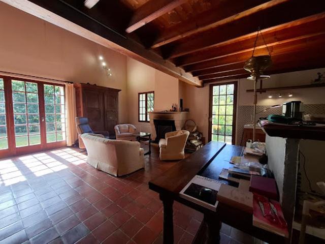 Maison vente à Saintes, Saint-romain-de-benet