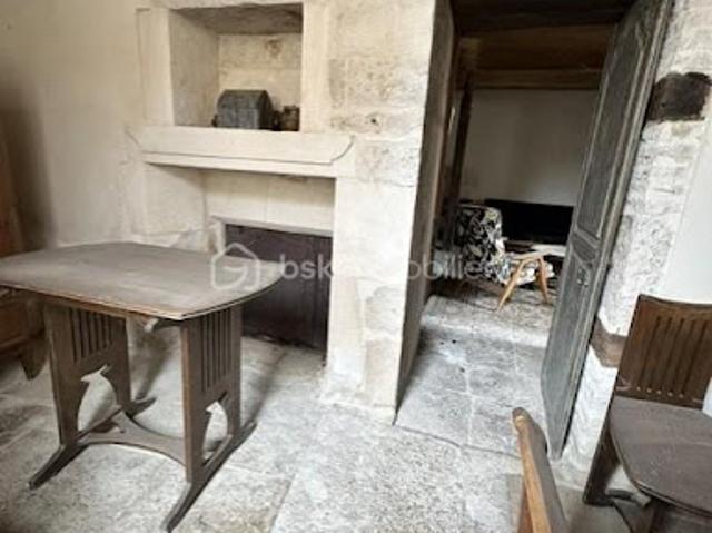 Maison vente à Montbard, Bissey-la-pierre