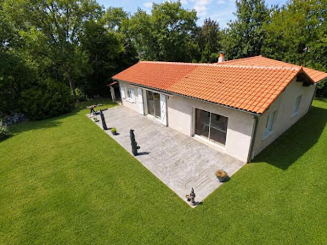 Maison vente à Castres, Fiac