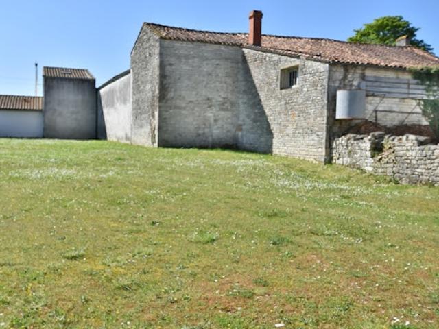 Maison vente à Cognac, Courbillac