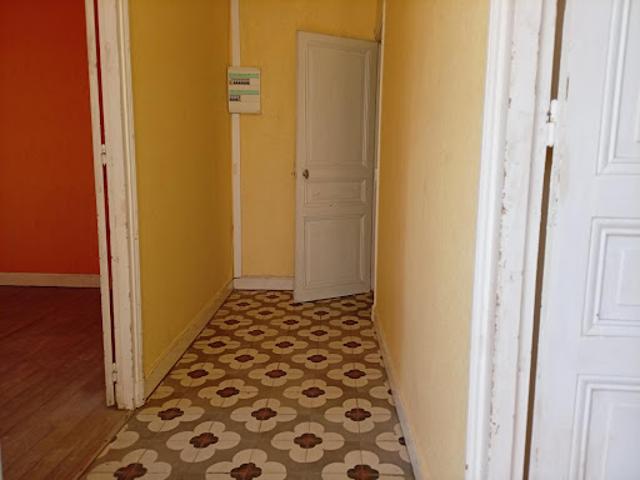 Maison vente à Montmorillon, Nalliers