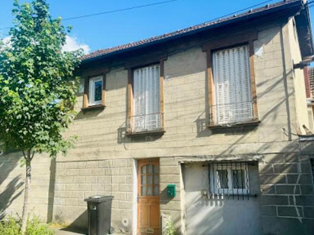 Maison vente à Saint-Denis, Stains