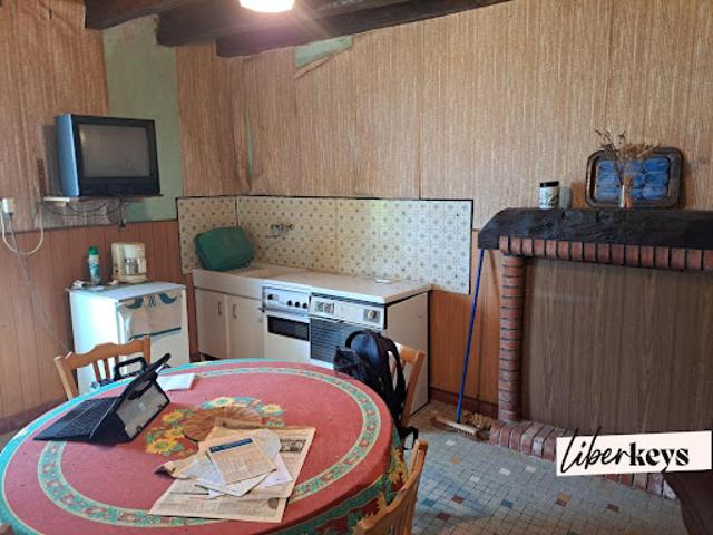 Maison vente à Les Domaines, Illifaut