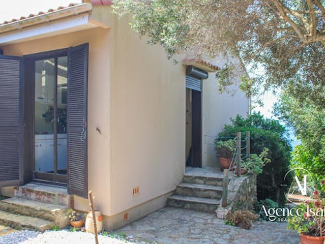 Maison vente à Arrondissement de Toulon, Hyères