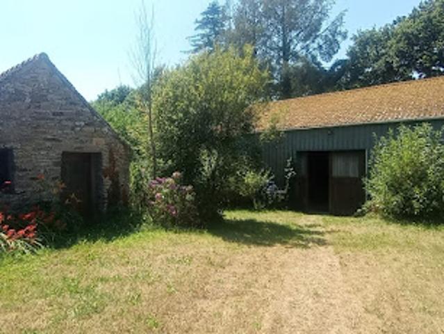 Maison vente à Kervelly, Commana