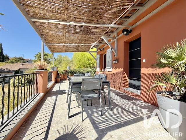 Maison vente à Aix-en-Provence, Gréasque