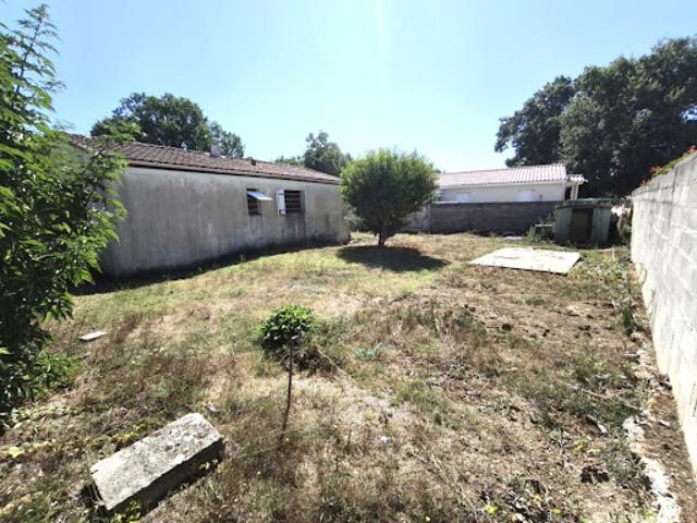 Maison vente à Saintes, Luchat