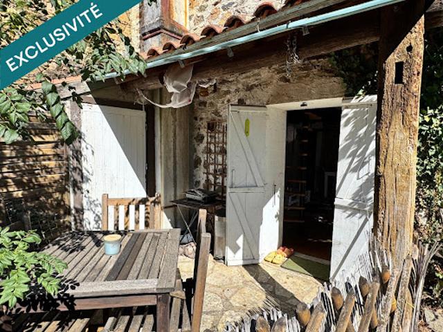Maison vente à Clareuil, Saint-Laurent-sur-Gorre
