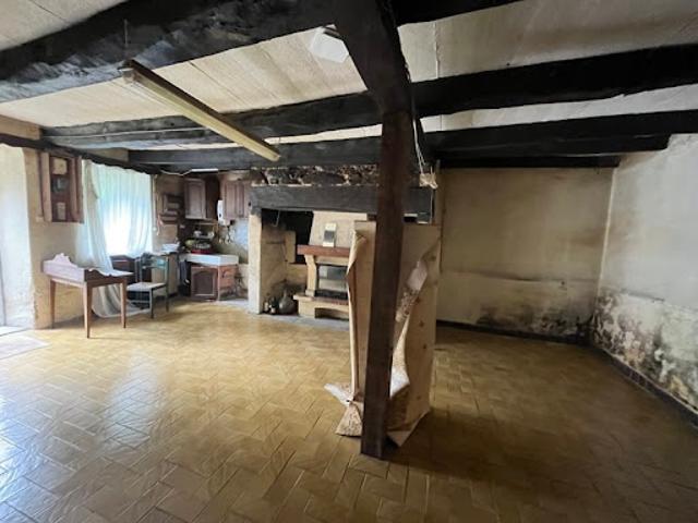 Maison vente à Ussel, Saint-yrieix-le-déjalat