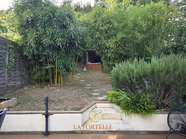Maison vente à Domaine de la Vallée, Mantes-la-Ville