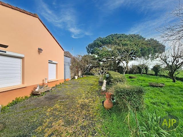 Maison vente à La Roche-sur-Yon, Montaigu