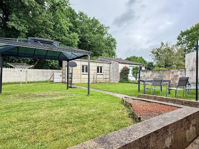 Maison vente à Saintes