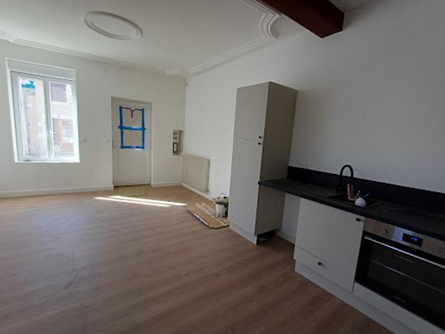 Maison vente à Ruffec, Charente