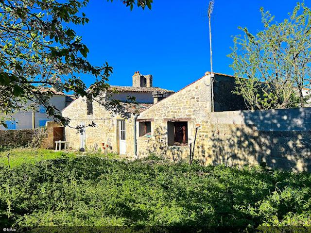 Maison vente à Rochefort, Hiers-brouage